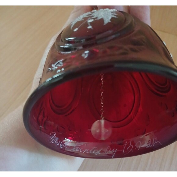 Fenton Glass Bell Red Christmas Holiday Decoration Hand painted Ringing Bell - Picture 5 of 9